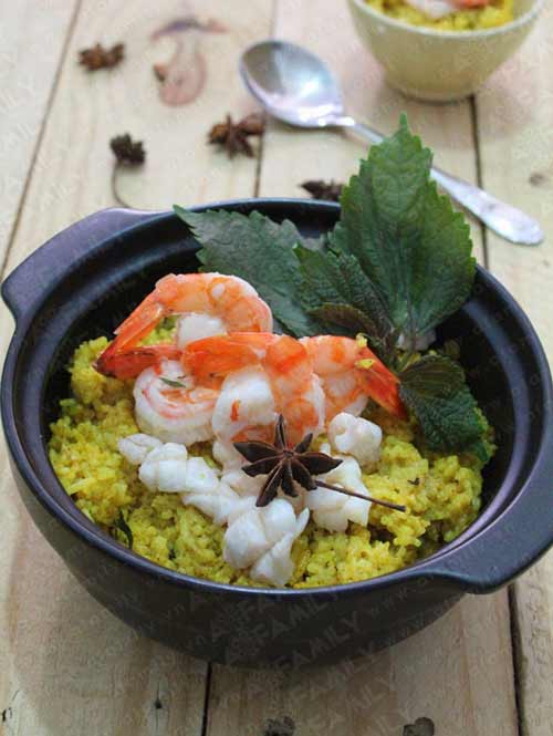 Cơm nị là món ăn truyền thống của người Chăm